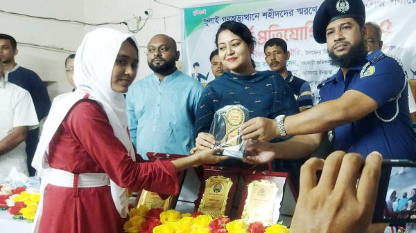 জুলাই গণঅভ্যুত্থানে শহীদদের স্মরণে বিতর্ক প্রতিযোগিতা